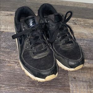 Black Nike Air Max Sneakers